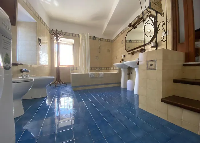 Belinda S' Lejlighed